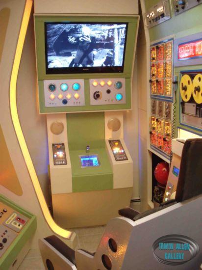 Transmitter Playing DVD Movie