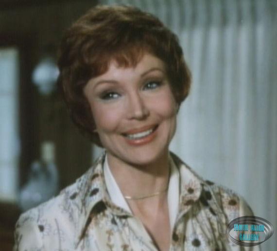 Francine York - Dr. Helen Sanders