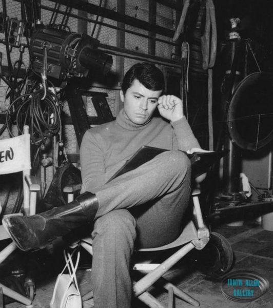 James Darren on set of One Way To The Moon