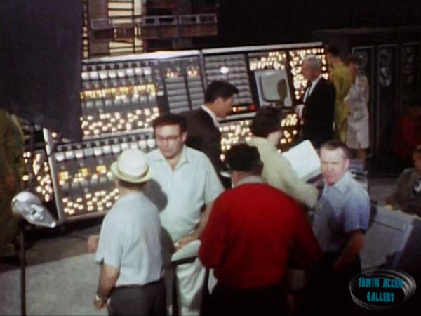 Irwin Allen directing Time Tunnel pilot