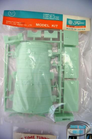 Time Tunnel Fujimi Model Kit