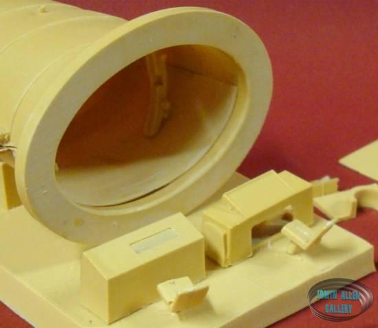 Lunar Models Fujimi Time Tunnel Model Kit Pieces