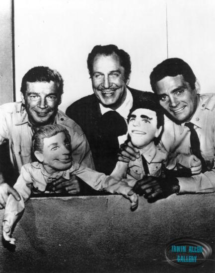 Richard Basehart, Vincent Price and David Hedison