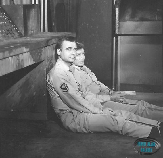 Terry Becker and Richard Basehart in Death from the Past