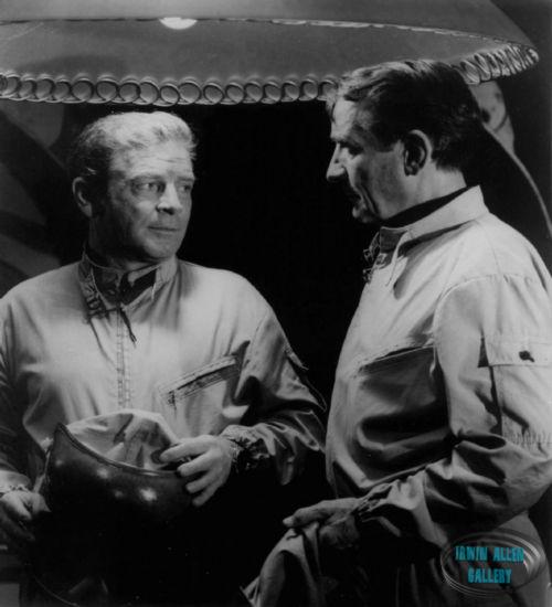 Richard Basehart and Victor Jory in Fires of Death