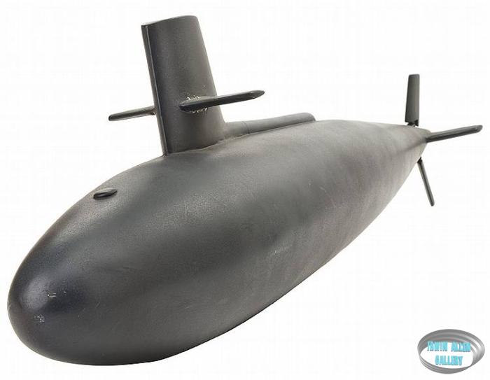 Original Miniature Polidor Submarine Prop